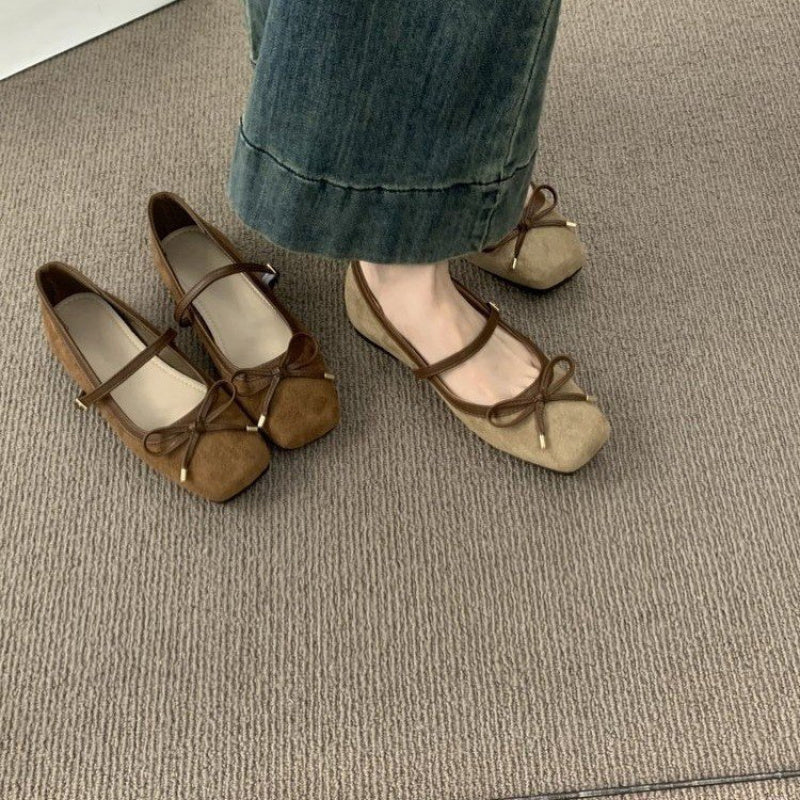 Retro Gentle Bow Ballet Flats, 2026 New Spring Model, French-Style Commuter Shoes for Women to Match with Skirts, Women Shoes
