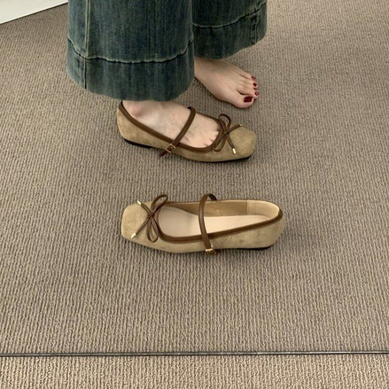 Retro Gentle Bow Ballet Flats, 2026 New Spring Model, French-Style Commuter Shoes for Women to Match with Skirts, Women Shoes