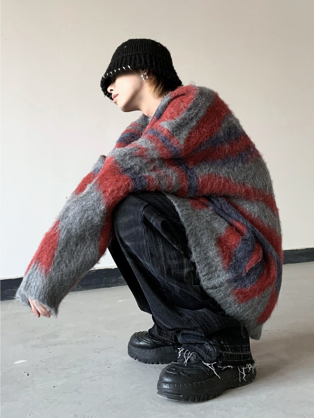 2026 European and American Spring and Autumn Sweater for Men: Trendy, Loose, Japanese-style Ted Sweater, Winter Hong Kong-style Lazy Thread Coat